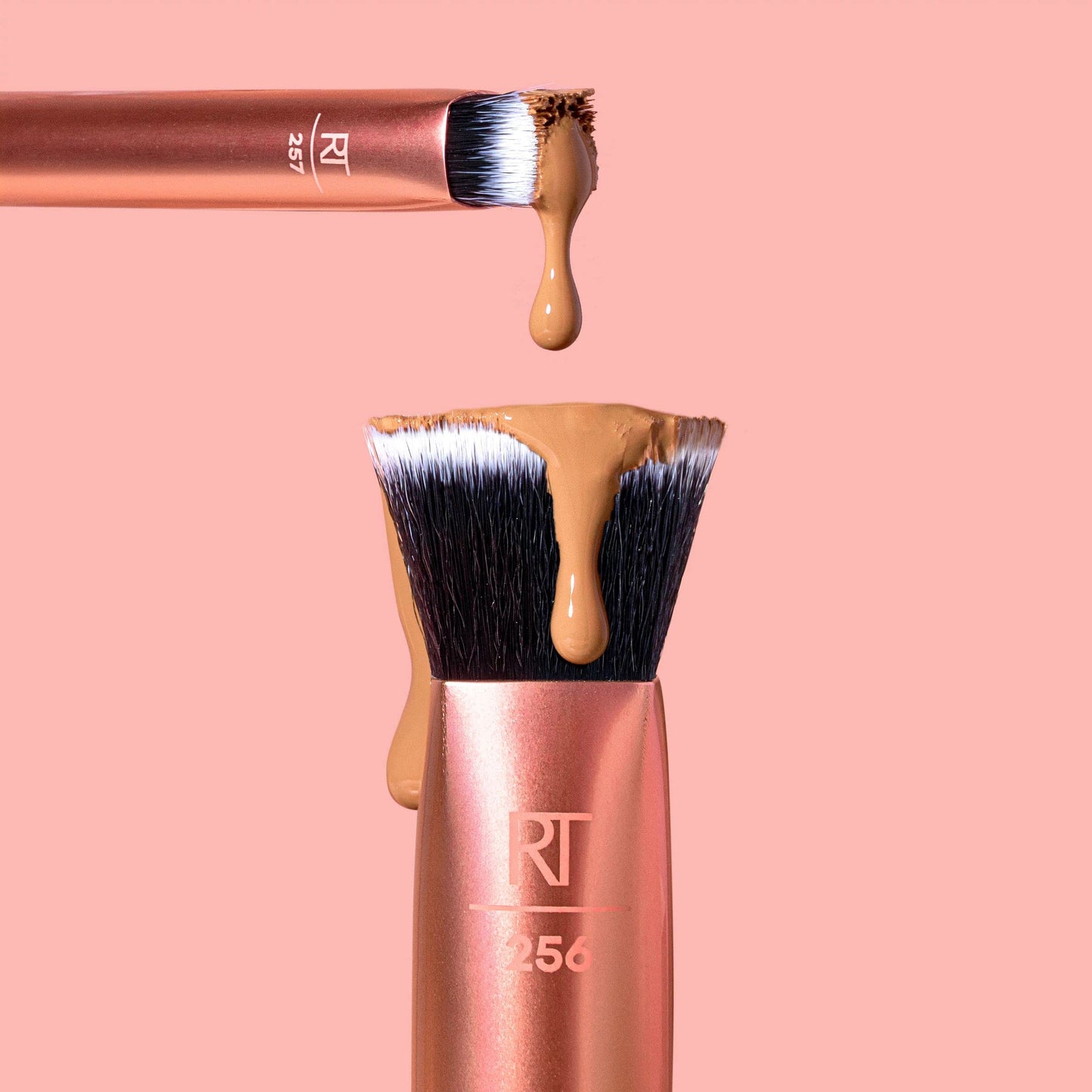 Real Techniques 4 Piece Face Base Makeup Brush Set, For Concealer, Foundation, Contour, & Setting Powder, Makeup Brushes For Blending & Buffing, & Sculpting, Travel Friendly, Gift Set, Cruelty-Free